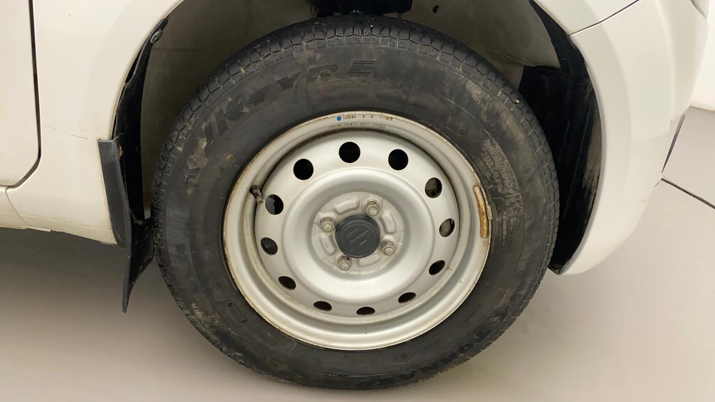 2012 Maruti Ritz LXI, Petrol, Manual, 9,583 km, Right Front Wheel