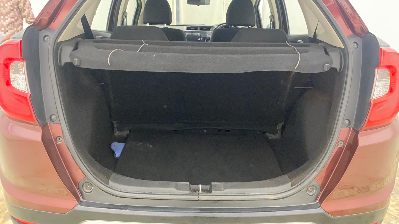 2017 Honda WR-V 1.2L I-VTEC VX MT, Petrol, Manual, 1,01,002 km, Boot Inside