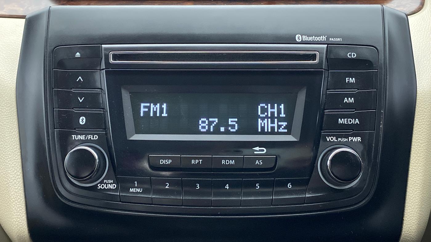 2018 Maruti Dzire ZXI AMT, Petrol, Automatic, 52,045 km, Infotainment System