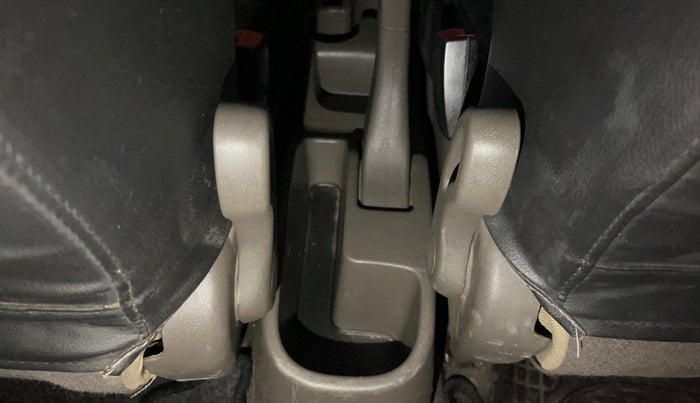 2014 Hyundai i10 MAGNA 1.1, Petrol, Manual, 23,765 km, Driver Side Adjustment Panel