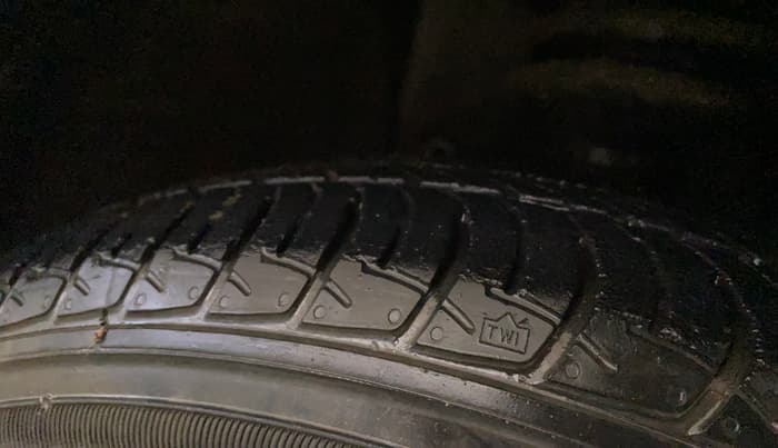 2021 Maruti New Wagon-R VXI 1.0, Petrol, Manual, 28,580 km, Right Front Tyre Tread