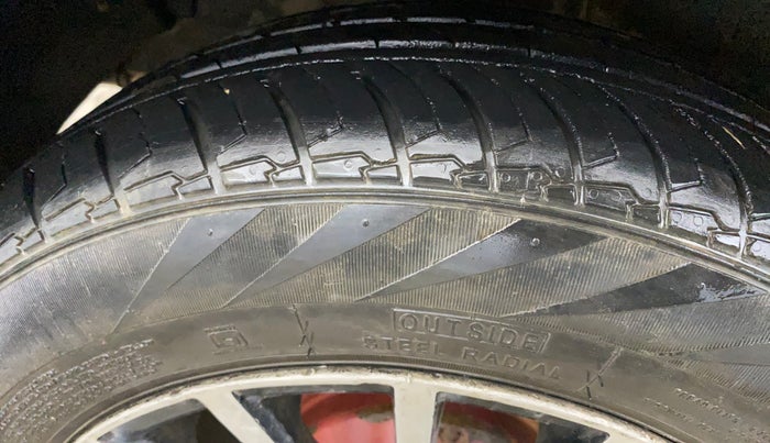 2021 Tata TIGOR XE PETROL, CNG, Manual, 99,504 km, Right Rear Tyre Tread
