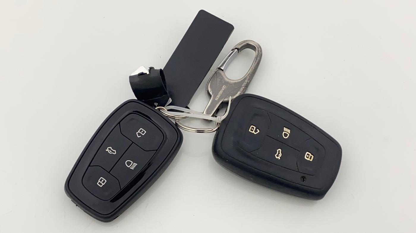 2021 Tata TIGOR XZ PLUS PETROL, Petrol, Manual, 71,950 km, Key Close Up