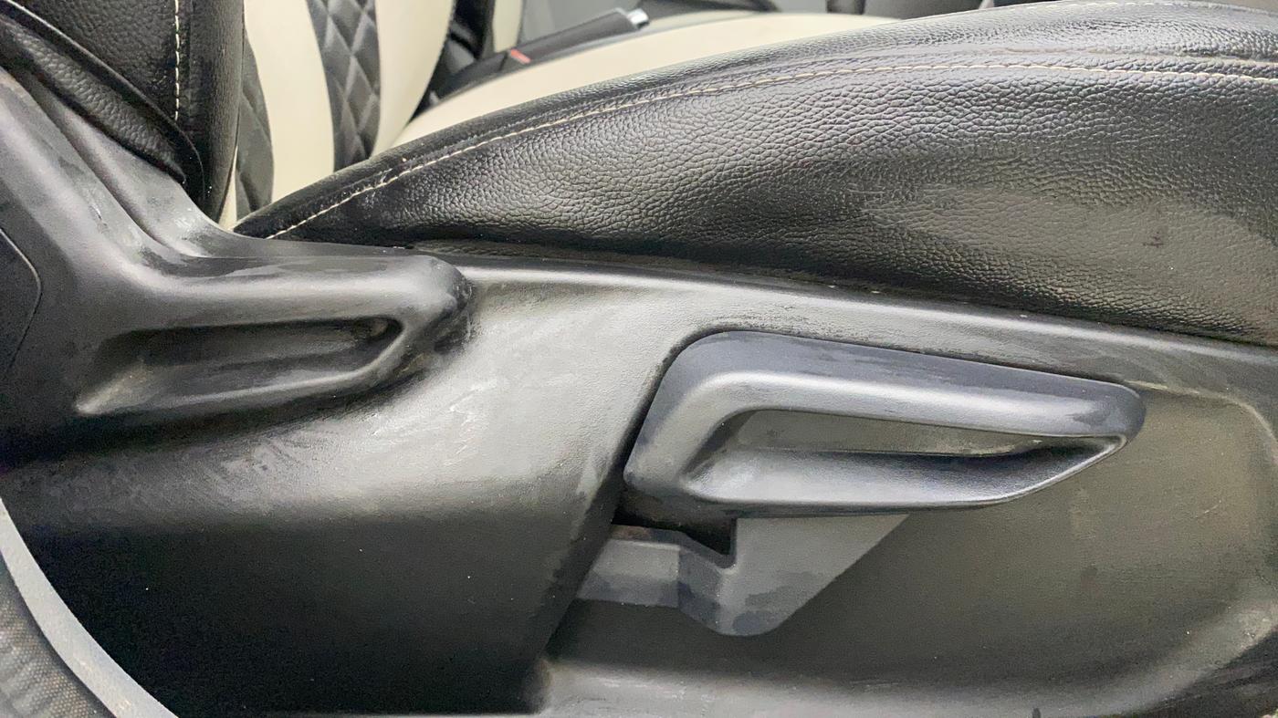 2021 Tata TIGOR XZ PLUS PETROL, Petrol, Manual, 71,950 km, Driver Side Adjustment Panel