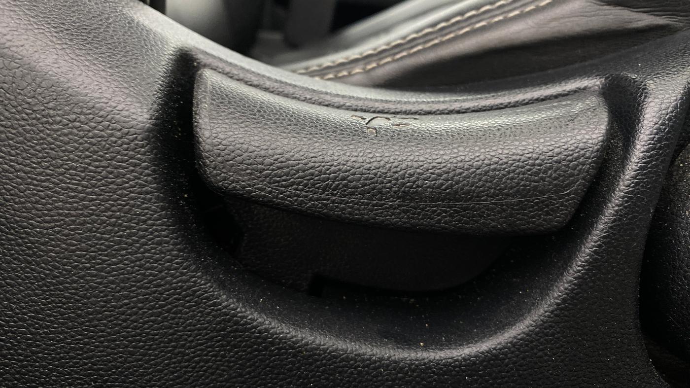 2018 Hyundai Creta SX AT 1.6 PETROL, Petrol, Automatic, 72,367 km, Driver Side Adjustment Panel