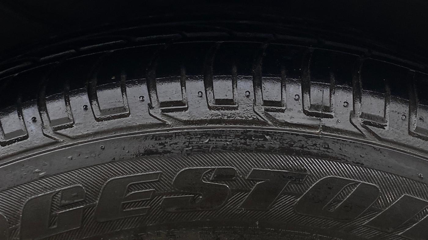 2018 Hyundai Creta SX AT 1.6 PETROL, Petrol, Automatic, 72,367 km, Right Front Tyre Tread