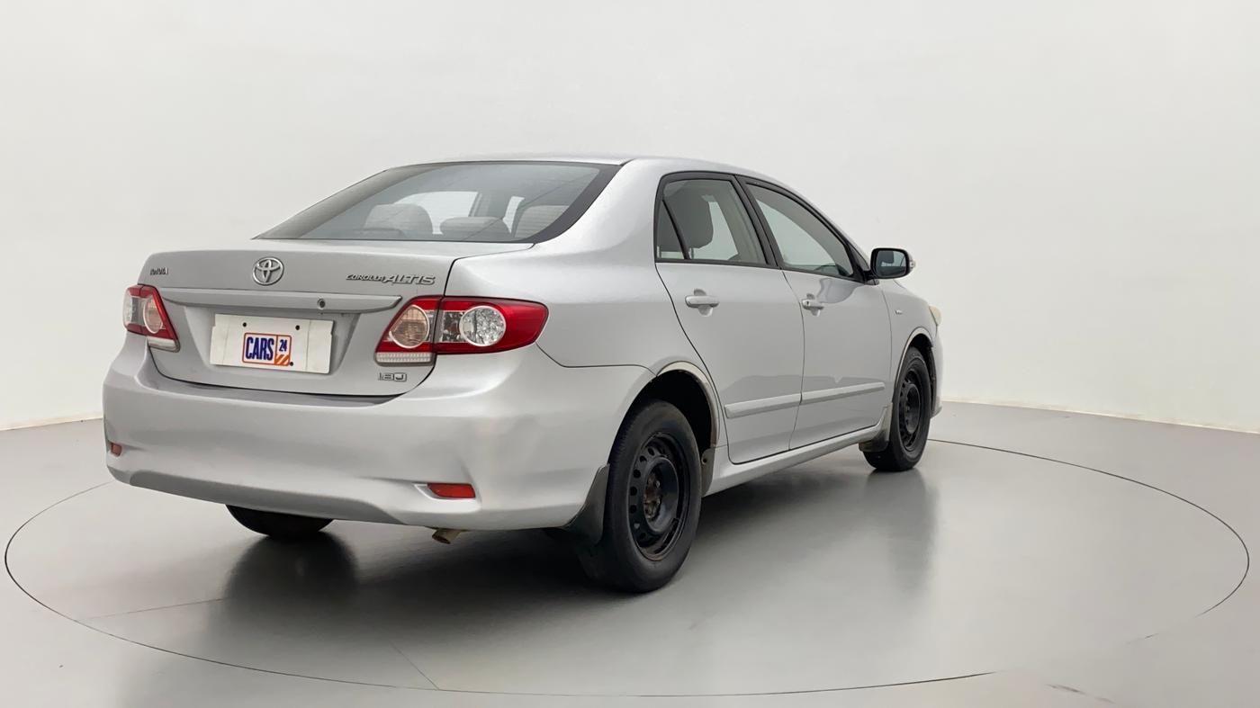 2012 Toyota Corolla Altis J, Petrol, Manual, 75,498 km, Right Back Diagonal