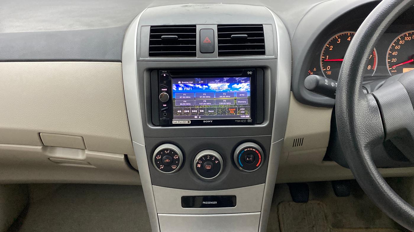 2012 Toyota Corolla Altis J, Petrol, Manual, 75,498 km, Air Conditioner