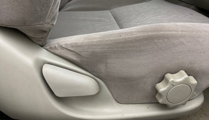 2012 Toyota Corolla Altis J, Petrol, Manual, 75,498 km, Driver Side Adjustment Panel