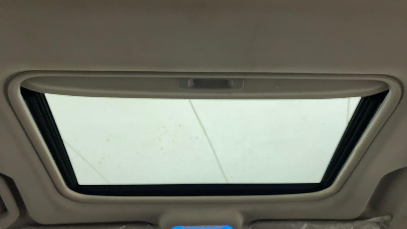 2019 Mahindra XUV500 W9, Diesel, Manual, 25,269 km, Moonroof/ Sunroof