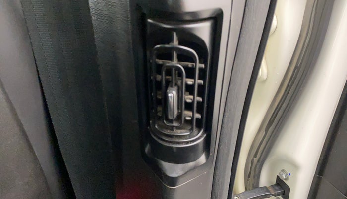 2019 Mahindra XUV500 W9, Diesel, Manual, 25,269 km, Rear AC Vents
