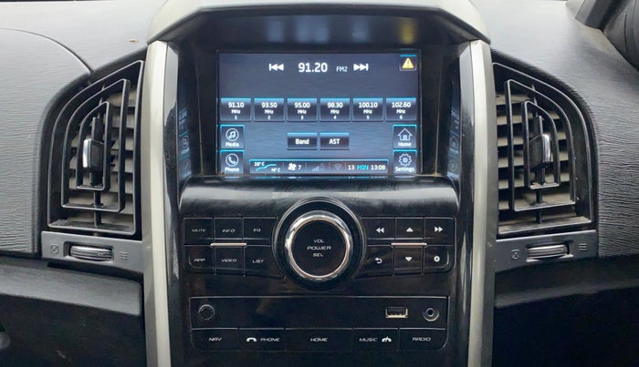 2019 Mahindra XUV500 W9, Diesel, Manual, 25,269 km, Infotainment System