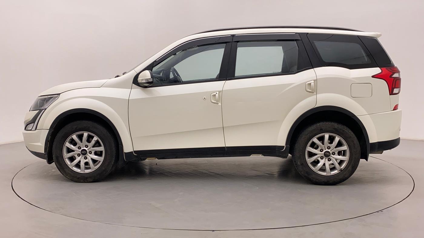 2019 Mahindra XUV500 W9, Diesel, Manual, 25,269 km, Left Side