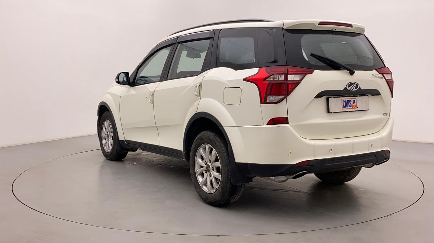 2019 Mahindra XUV500 W9, Diesel, Manual, 25,269 km, Right Back Diagonal