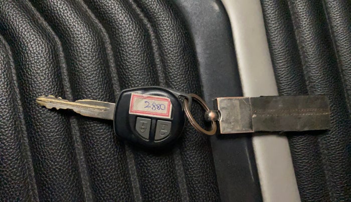 2018 Maruti Vitara Brezza VDI (O), Diesel, Manual, 60,821 km, Key Close Up