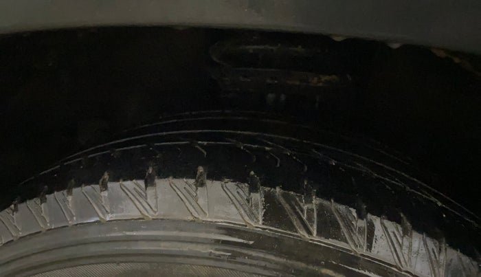 2021 Tata Safari XZA PLUS, Diesel, Automatic, 87,308 km, Left Front Tyre Tread