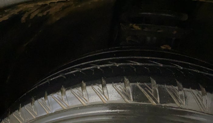 2021 Tata Safari XZA PLUS, Diesel, Automatic, 87,308 km, Right Front Tyre Tread