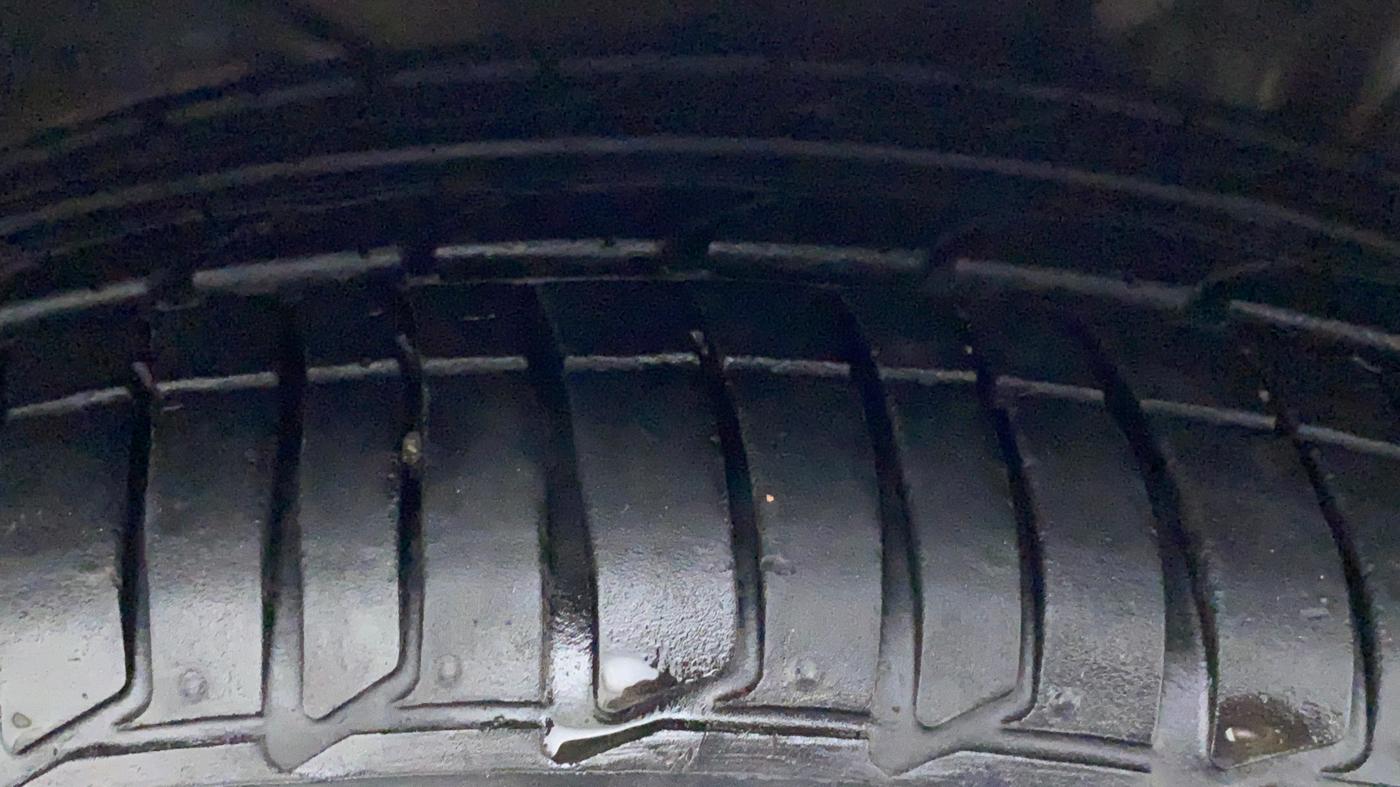 2020 Tata TIGOR XZ PLUS 1.2 REVOTRON, Petrol, Manual, 12,712 km, Right Front Tyre Tread