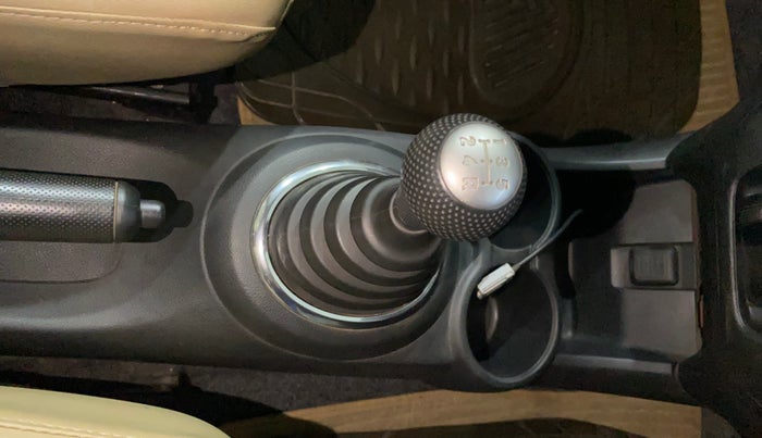 2013 Honda Brio S MT, Petrol, Manual, 27,749 km, Gear Lever