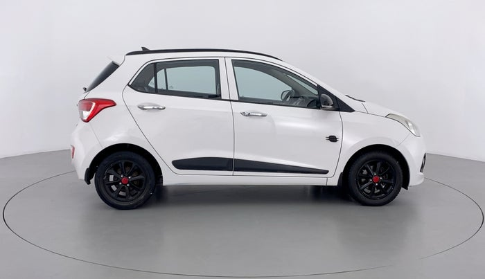 2015 Hyundai Grand i10 ASTA 1.2 AT VTVT, Petrol, Automatic, 50,265 km, Right Side View
