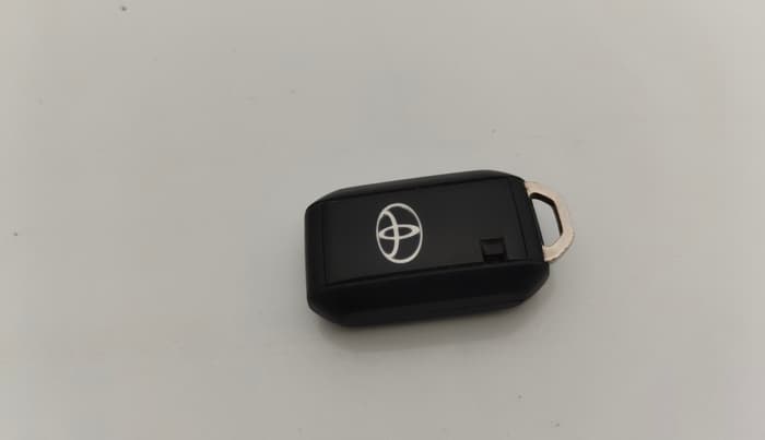 2019 Toyota Glanza G CVT, Petrol, Automatic, 94,002 km, Key Close Up