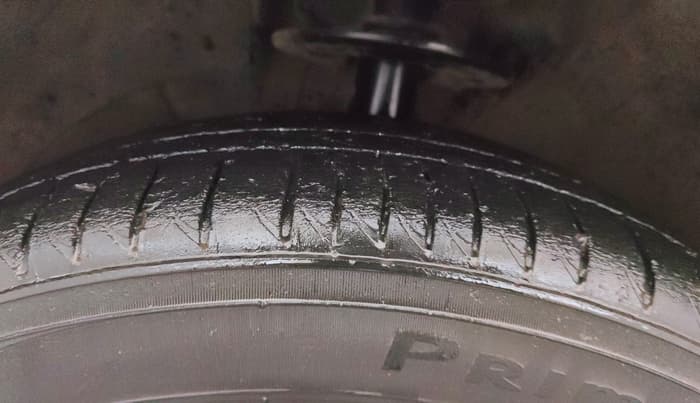 2019 Toyota Glanza G CVT, Petrol, Automatic, 94,002 km, Left Front Tyre Tread