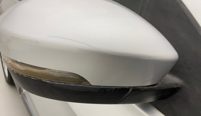 2018 Tata Tiago XZA PETROL, Petrol, Automatic, 49,185 km, Right rear-view mirror - Folding motor not working