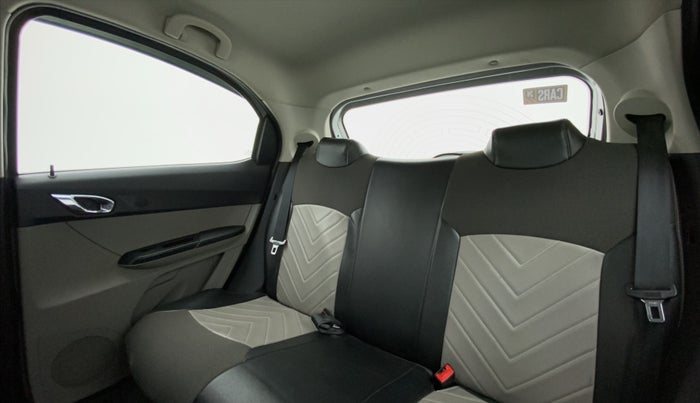 2018 Tata Tiago XZA PETROL, Petrol, Automatic, 49,185 km, Right Side Rear Door Cabin