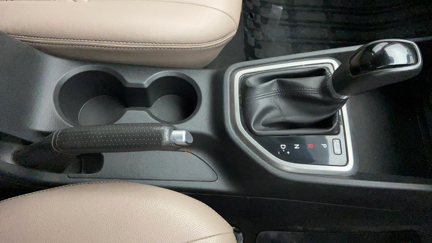 2017 Hyundai Creta 1.6 SX PLUS AUTO PETROL, Petrol, Automatic, 74,725 km, Gear Lever