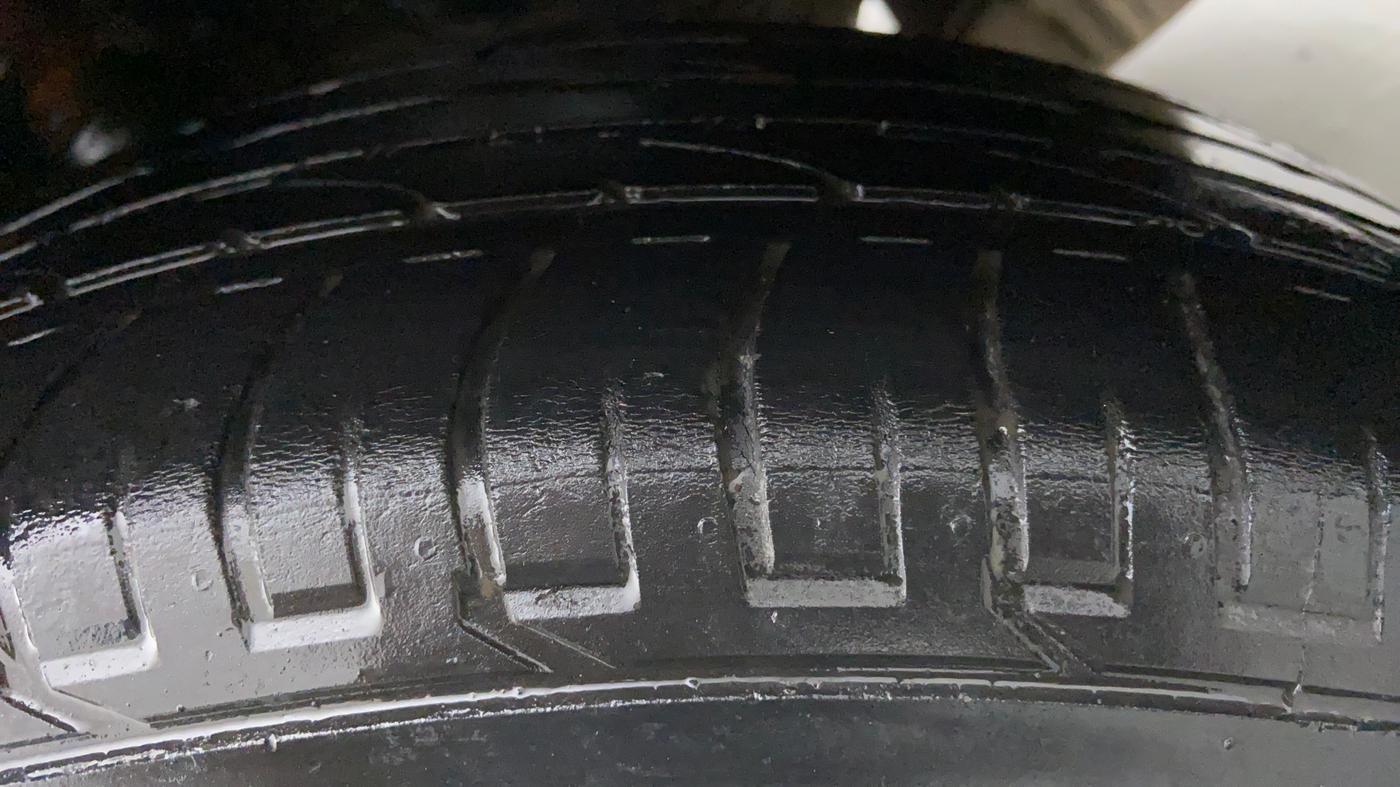 2017 Hyundai Creta 1.6 SX PLUS AUTO PETROL, Petrol, Automatic, 74,725 km, Left Rear Tyre Tread