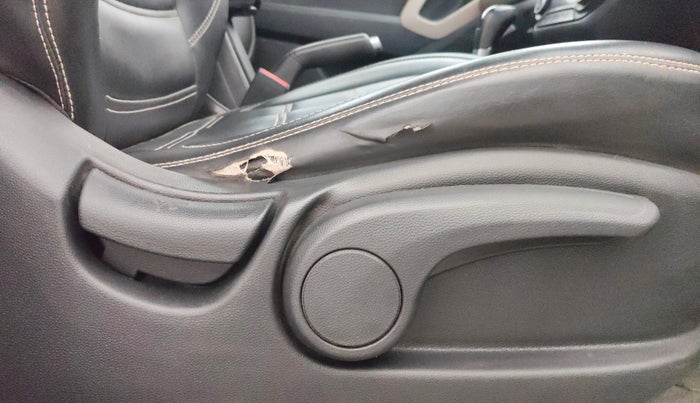 2016 Hyundai Creta SX PLUS AT 1.6 PETROL, Petrol, Automatic, 88,262 km, Driver Side Adjustment Panel