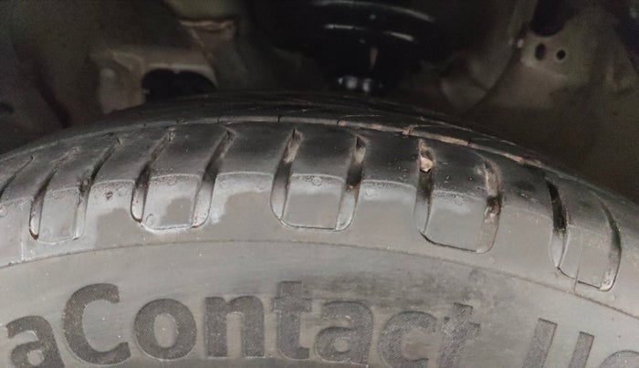 2016 Hyundai Creta SX PLUS AT 1.6 PETROL, Petrol, Automatic, 88,262 km, Left Front Tyre Tread