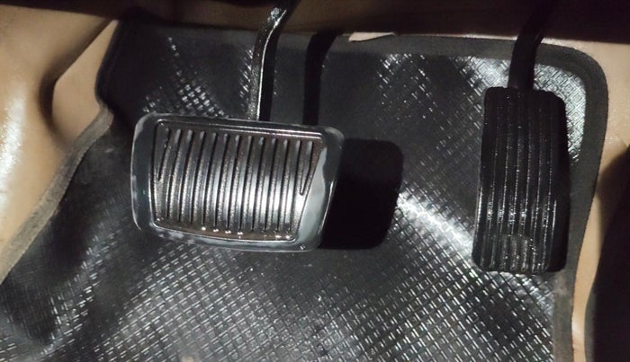 2016 Hyundai Creta SX PLUS AT 1.6 PETROL, Petrol, Automatic, 88,262 km, Pedals