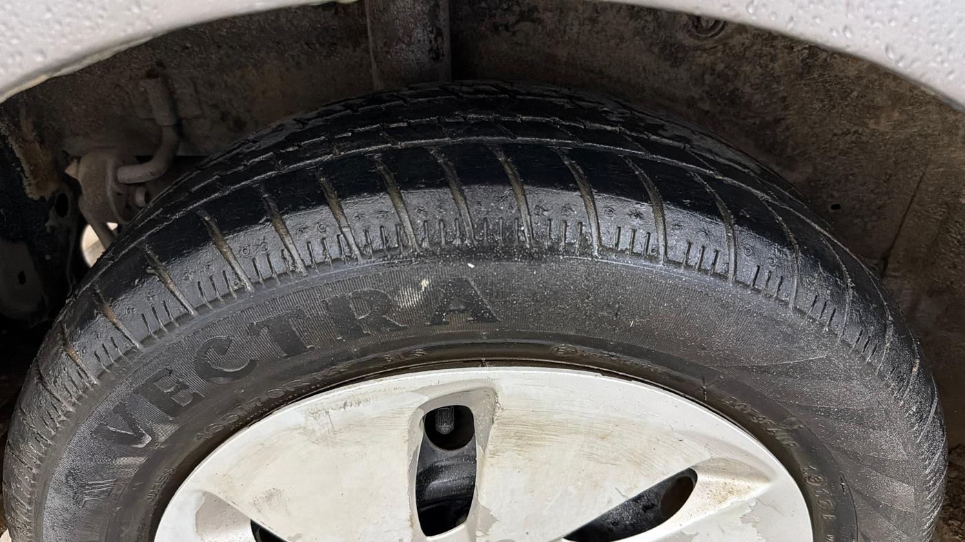 2017 Maruti Celerio VXI, Petrol, Manual, 31,486 km, Right Rear Tyre Tread