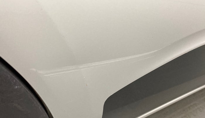 2020 Renault TRIBER RXT AMT, Petrol, Automatic, 9,439 km, Right rear door - Minor scratches