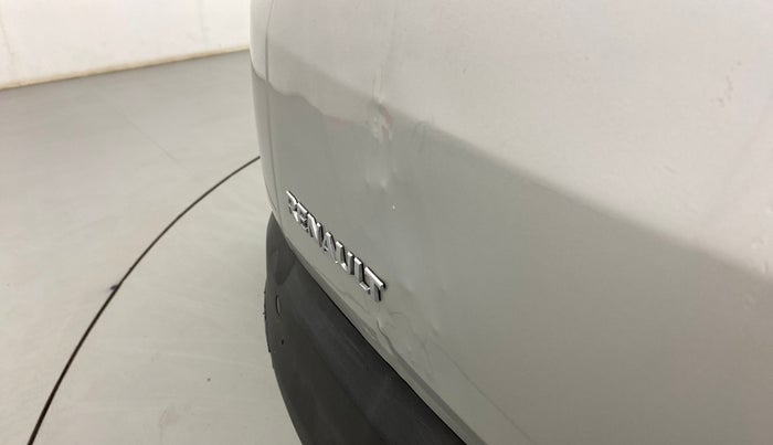 2020 Renault TRIBER RXT AMT, Petrol, Automatic, 9,439 km, Dicky (Boot door) - Slightly dented