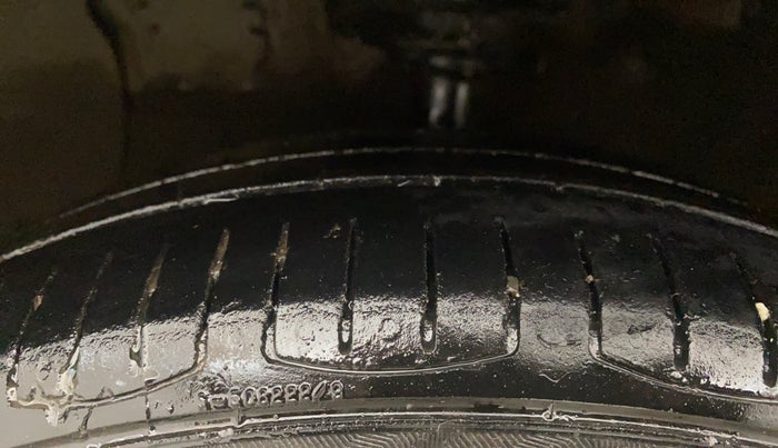 2014 Hyundai Grand i10 SPORTZ AT 1.2 KAPPA VTVT, Petrol, Automatic, 96,224 km, Left Front Tyre Tread