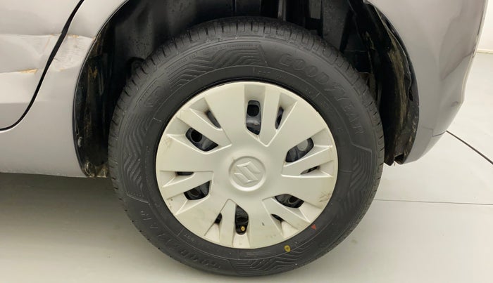 2012 Maruti Swift VXI, Petrol, Manual, 41,576 km, Left Rear Wheel
