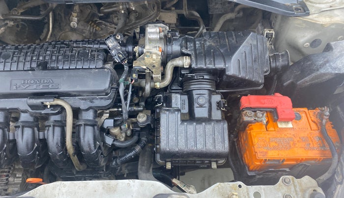 2016 Honda Amaze 1.2L I-VTEC S, Petrol, Manual, 95,947 km, Engine View - Left