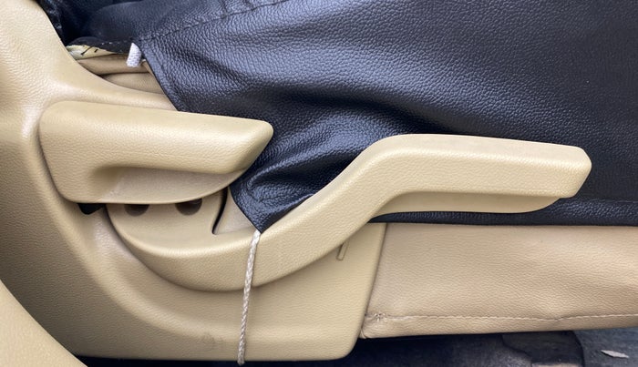 2016 Honda Amaze 1.2L I-VTEC S, Petrol, Manual, 95,947 km, Driver Side Adjustment Panel