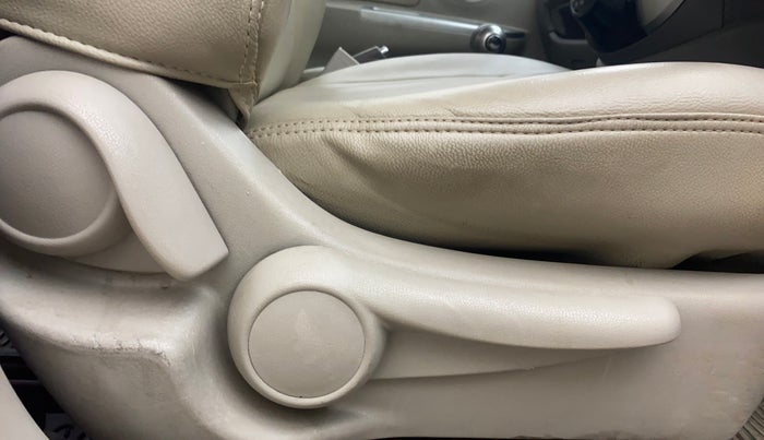 2015 Nissan Micra XV CVT, Petrol, Automatic, 49,670 km, Driver Side Adjustment Panel