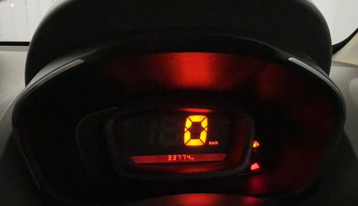 2017 Renault Kwid RXT 0.8, Petrol, Manual, 33,767 km, Odometer Image