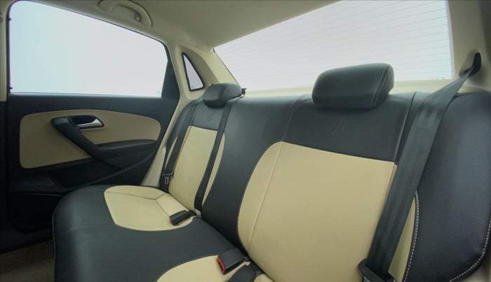 2019 Volkswagen Ameo HIGHLINE PLUS 1.0, Petrol, Manual, 27,867 km, Right Side Rear Door Cabin