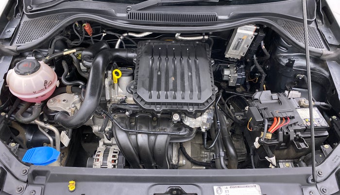 2019 Volkswagen Ameo HIGHLINE PLUS 1.0, Petrol, Manual, 27,867 km, Open Bonet