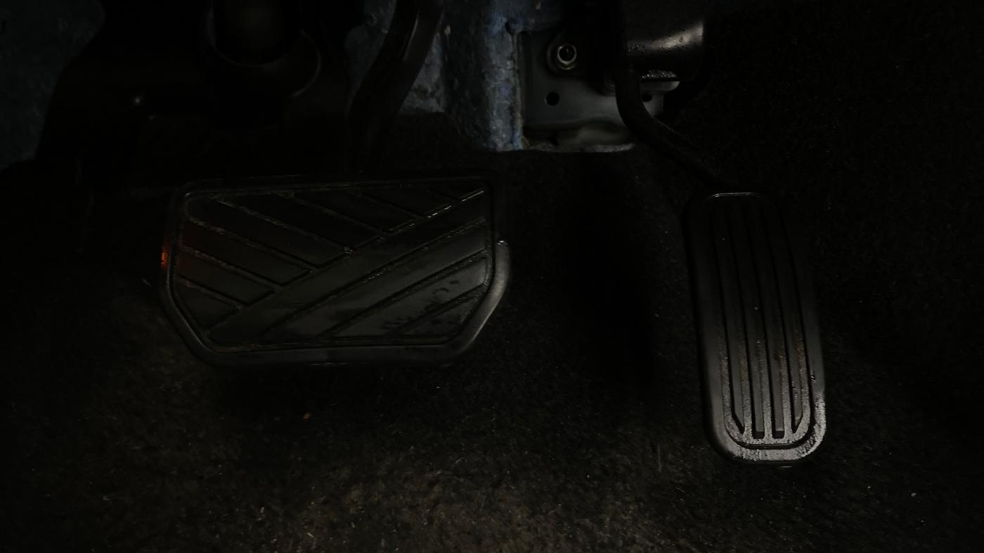 2023 Maruti Grand Vitara ALPHA PLUS HYBRID ECVT, Hybrid, Automatic, 21,910 km, Pedals