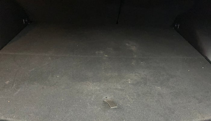 2025 KIA SELTOS HTX (O)1.5 Petrol MT, Petrol, Manual, 8,337 km, Boot Inside