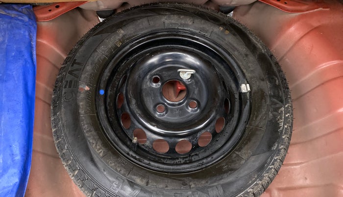 2014 Maruti Alto 800 LXI, Petrol, Manual, 27,620 km, Spare Tyre