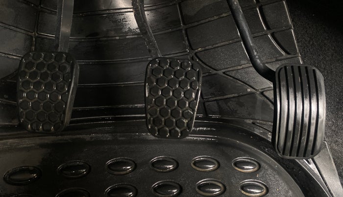 2023 Tata Tiago XE PETROL, Petrol, Manual, 23,377 km, Pedals