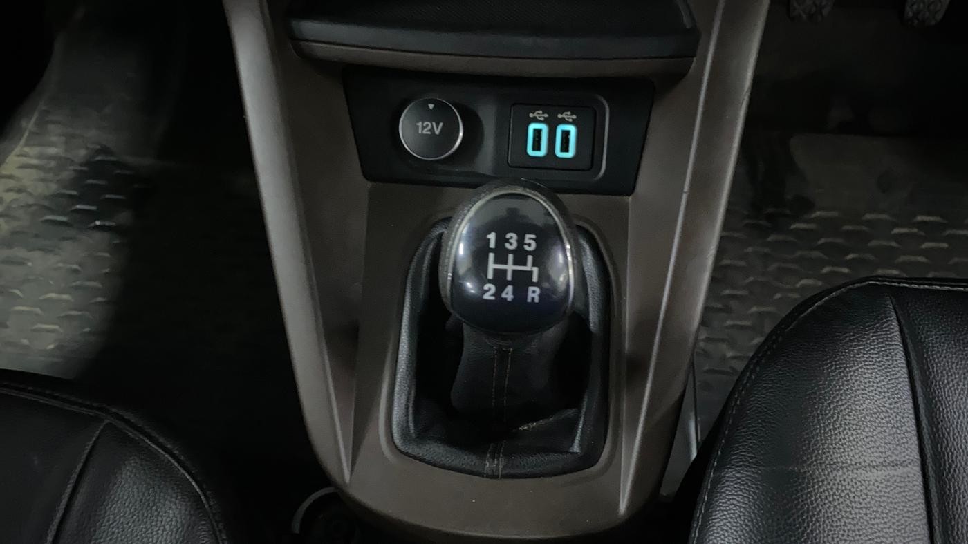 2018 Ford FREESTYLE TITANIUM PLUS 1.5 DIESEL, Diesel, Manual, 34,348 km, Gear Lever