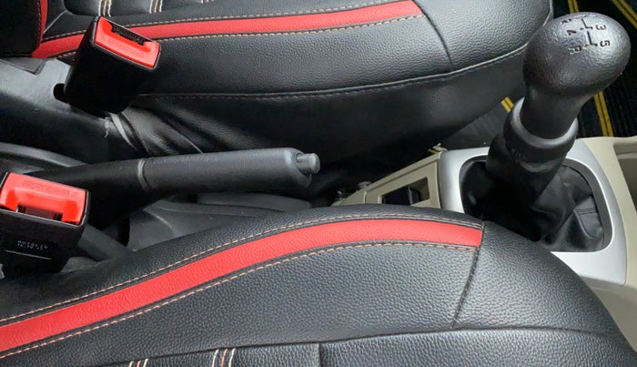 2017 Maruti Alto K10 VXI P, Petrol, Manual, 16,322 km, Gear Lever